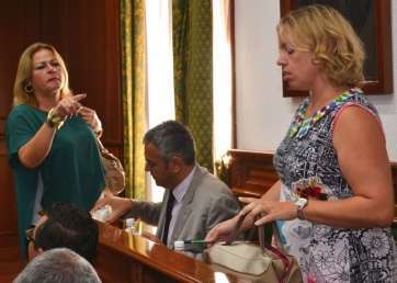 Integrantes del Gobierno de Telde, en el último Pleno (Foto Daniel Ojeda)