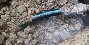 Avería en una tubería (Foto Aguas de Telde)