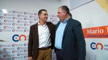 Los centristas Mario Torres (i) y Juan Martel (d) (Foto Antonio Alí)