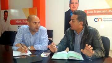 Momento de la reunón de este viernes en Telde (Foto TA)