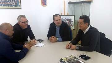 Momento de la reunión (Foto TA)