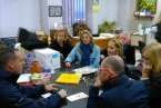 Visita y reunión del PP con la Asociación Benéfica Ya Era Hora (Foto TA)