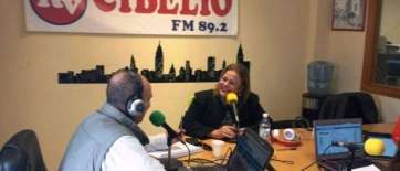 Castellano durante la entrevista en RTV Cibelio con Paco Pahino (Foto TA)