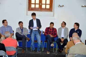 Momento del acto (Foto Antonio Alí)