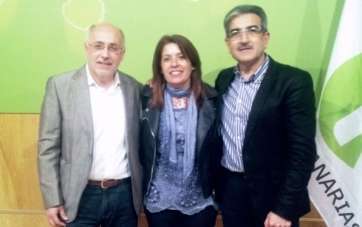 Carmen Hernández con Román Rodríguez y Antonio Morales (Foto TA)