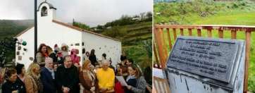 Momento de la inauguración de la ermita y placa que recuerda al que fuera alcalde pedáneo de Cazadores (Foto TA)