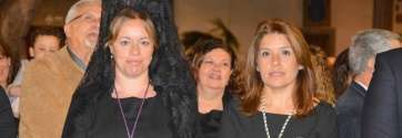 Sonsoles Martín (i) y Carmen Hernández, en una procesión religiosa en Telde (Foto Antonio Alí)