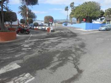Imagen de un bache en una calle de Telde (Foto TA)