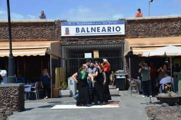 Balneario de Melenara, al fondo (Foto TA)