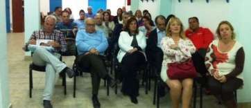 Asistentes a la reunión de candidatos del PP de Telde (Foto TA)