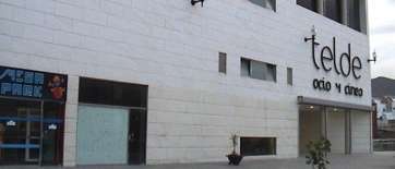 Edificio de los multicines de Arnao (Foto TA)