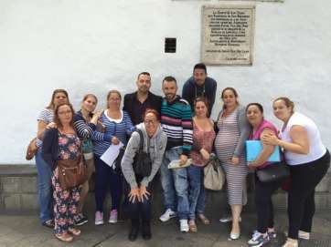 Miembros de la plataforma de afectados (Foto TA)