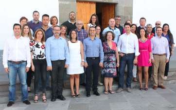 Foto de grupo de la candidatura electoral del PSOE de Telde (Foto TA)