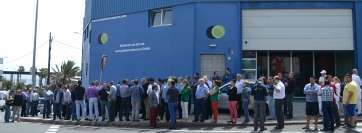 Concentración de empresarios y trabajadores para exigir mejoras en el polígono industrial de El Goro (Foto TA)