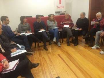 Momento del encuentro entre el candidato de CC a la Alcaldía de Telde, Pablo Rodríguez, y agentes sociales del municipio (Foto TA)