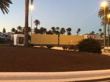 Carteles objetos de la denuncia vecinal del colectivo Cristo de Telde (Foto TA)