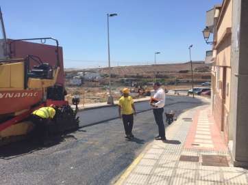 Trabajos de asfaltado en el sector  Arauz (Foto TA)