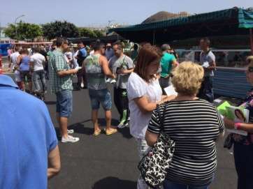 Nueva Canarias Telde traslada su Contrato con la Ciudadanía al Mercadillo de Jinámar (Foto TA)