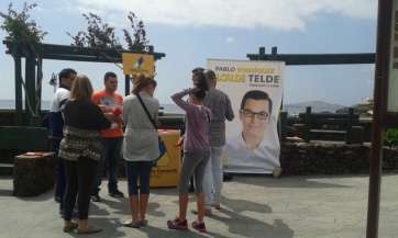Imagen de un acto de CC en la costa de Telde (Foto TA)