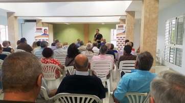 Momento del acto (Foto TA)