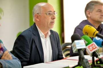 Antonio Morales, en la rueda de prensa para dar a conocer su programa deportivo (Foto TA)
