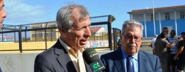 Guillermo Reyes y Bravo de La Laguna en Las Remudas durante la campaña electoral (Foto TA)