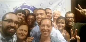 Miembros de Se Puede Ganar muestran su satisfacción con el resultado electoral (Foto TA)