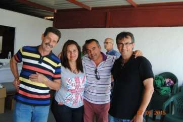 Los ediles electos Juan Francisco Artiles y Álvaro Monzón con dos miembros de Más por Telde (Foto TA)