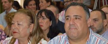 El concejal de Festejos saliente, Agustín Pérez, entre el público que asistió el pasado sábado al Pleno de constitución de la nueva Corporación (Foto TA)