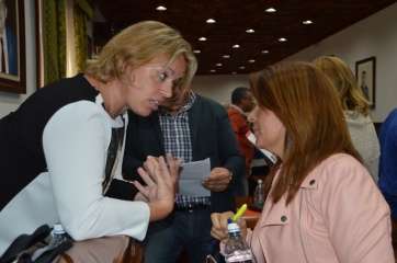 Las edilas Carmen Hernández y Sonsoles Martín, en una imagen de archivo (Foto TA)