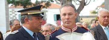 Antonio Mederos (i) con otro agente de la Policía Local, en una imagen de archivo (Foto TA)