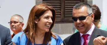 La alcaldesa de Telde, Carmen Hernández, junto al edil de Medioambiente, Álvaro Monzón (Foto TA)