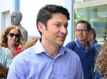 Juan Marrero, la pasada semana, en las puertas del Teatro Municipal de Telde (Foto TA)