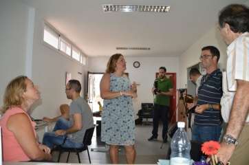 Castellano departe con la prensa ante del encuentro de este mediodía en la sede del grupo municipal del PP (Foto TA)