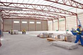 Imagen de archivo de la construcción de una nave industrial en Telde (Foto TA)