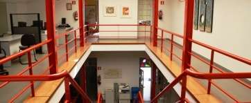 El rojo domina ya la sede de Urbanismo (Foto TA)