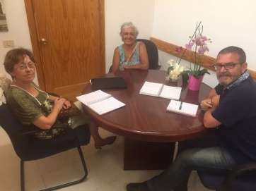 Reunión del concejal socialista con el colectivo Flora Tristán (Foto TA)