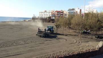 Tareas de limpieza (Foto TA)