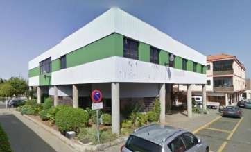 Edificio municipal que alberga el área de Servicios Sociales (Foto TA)