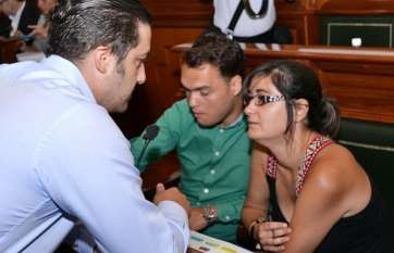 Los dos concejales de Se Puede Ganar, Gregorio Eugenio y Esther González, en una foto reciente (Foto TA)