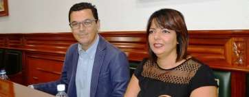 Gloria Cabrera y Pablo Rodríguez, en un Pleno reciente del Ayuntamiento de Telde (Foto TA)