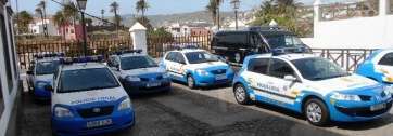 Vehículos de la Policía Local de Telde (Foto TA)