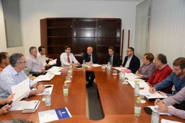 Reunión celebrada este miércoles en El Cabildo (Foto TA)