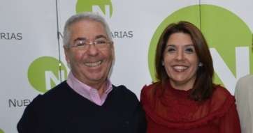 Santiago y la actual alcaldesa de Telde, Carmen Hernández (Foto TA)