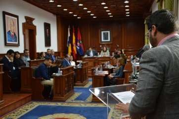 Un momento del pleno celebrado este viernes en las Casas Consistoriales de Telde (Foto TA)