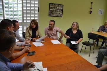 Imagen de archivo de la visita del Gobierno de Telde a Las Huesas (Foto TA)