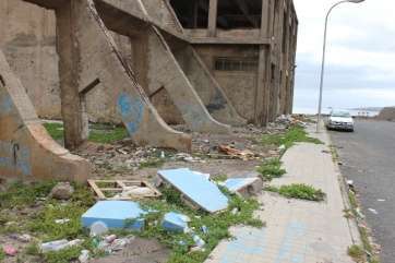 Basura acumulada en el polígono industrial de Salinetas-Cinsa (Foto TA)