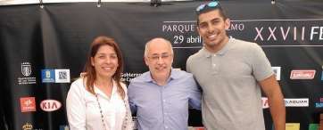 Abraham Santana, a la derecha, con la alcaldesa de Telde y el presidente del Cabildo (Foto TA)