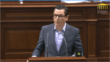 Pablo Rodríguez, durante una intervención en el Parlamento de Canarias (Foto TA)