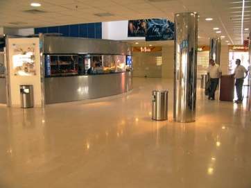 Fachada de los multicines de Telde (Foto TA)